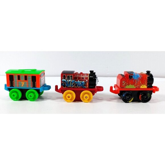 Thomas & Friends Train Tank Engine MINIS Lot of 3 Neon Toby Graffiti Victor - Picture 1 of 3